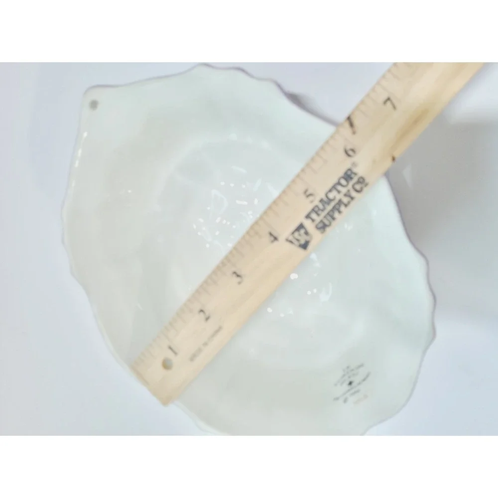 Le Cordon Bleu Franklin Mint Berry Jello Mold 1986 Ceramic Wall Hanging White